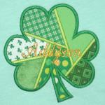 This quilted shamrock is made out of 6 different pieces of fabric.  I LOVE IT!  TI2S